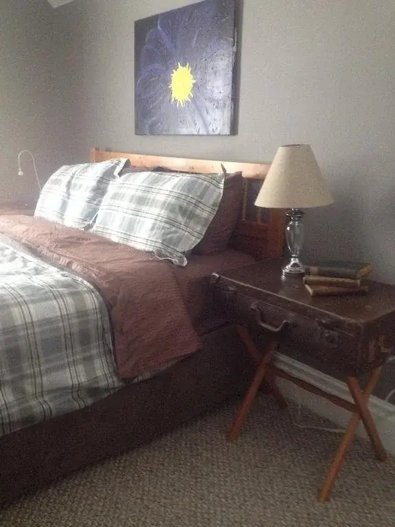 Walnut Grove Retreat - Bed and Breakfast