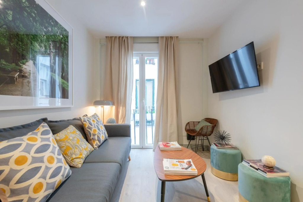 Sophisticated brand new flat