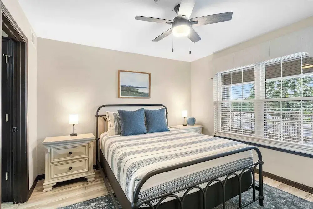 Shades of Branson Experience All the Best of Branson! Prime Location