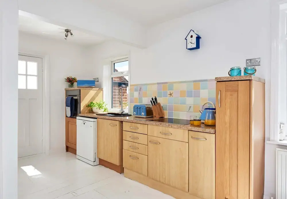 4 Bed in Sandsend oc-wa330
