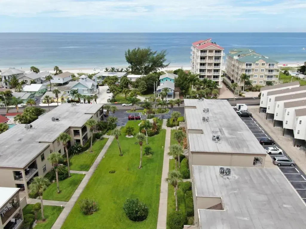 Sea Haven - 2 Bedroom Condo at Sea Club