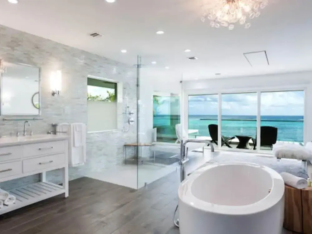 Black Urchin Boutique Resort