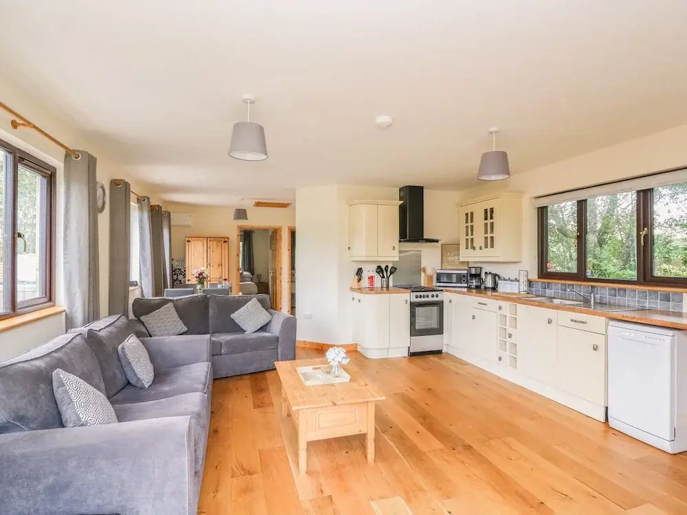 Cherry Tree Lodge