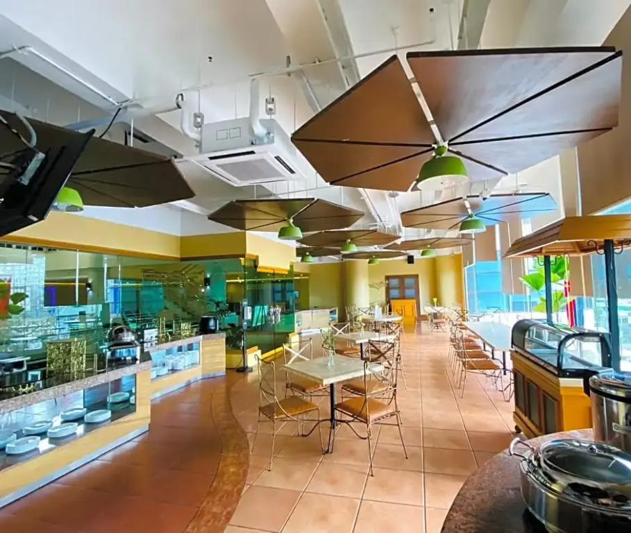 Days Hotel by Wyndham Iloilo