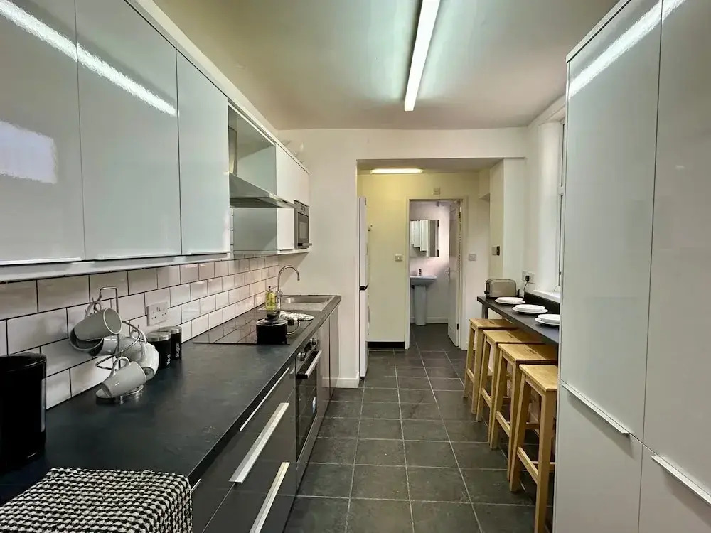 4-bed 3 Bath House in Leicester City