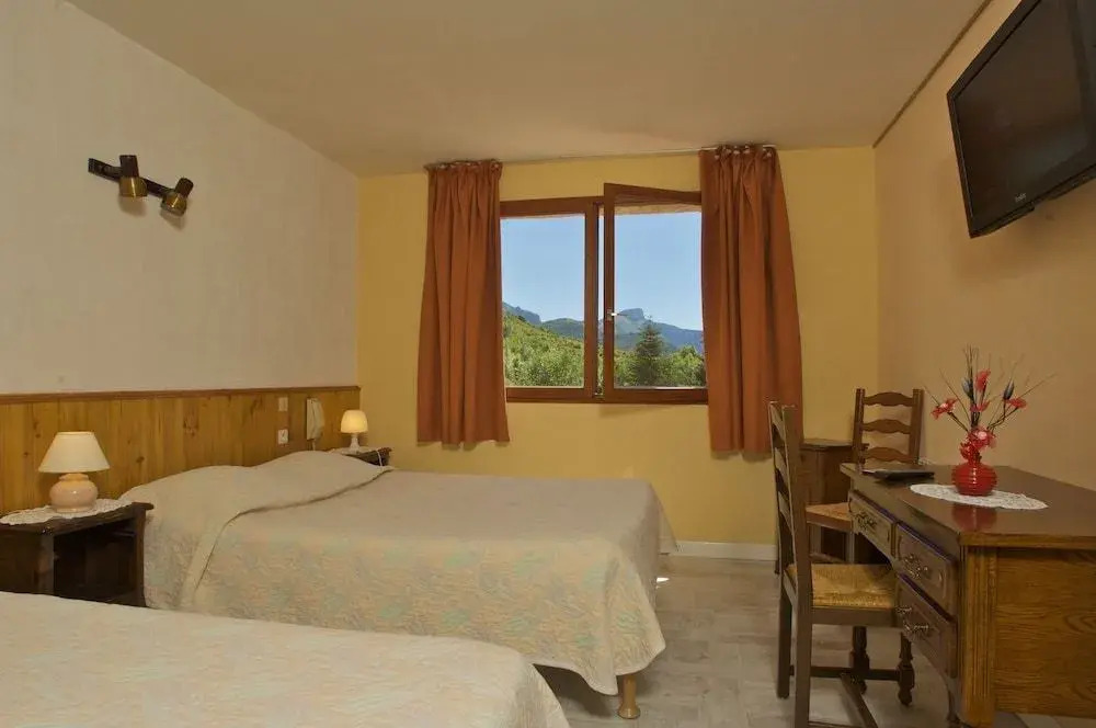 Boustigue Hotel