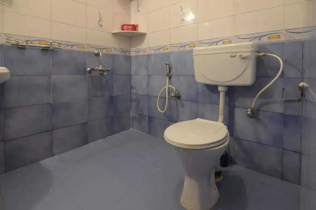 OYO Rooms Near Dukles Hospital Candolim