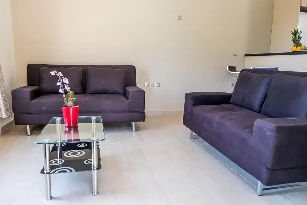Golden Sun Suites