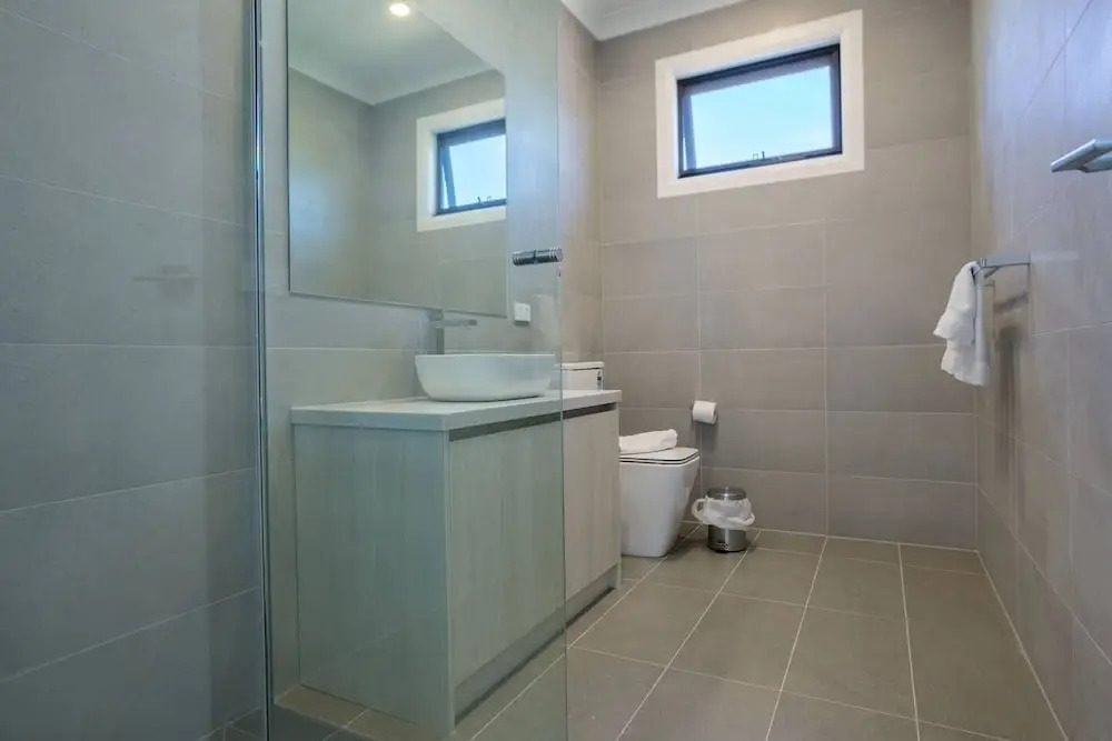 WoW Factor!luxe 4BR Townhouse@glen Waverley