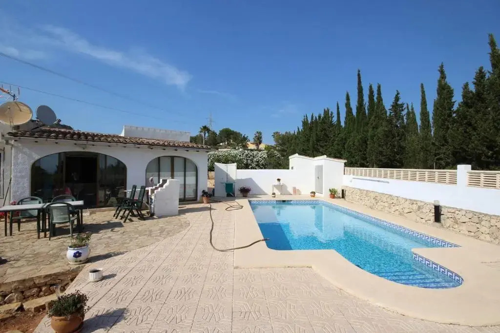 Villa Emp 0914