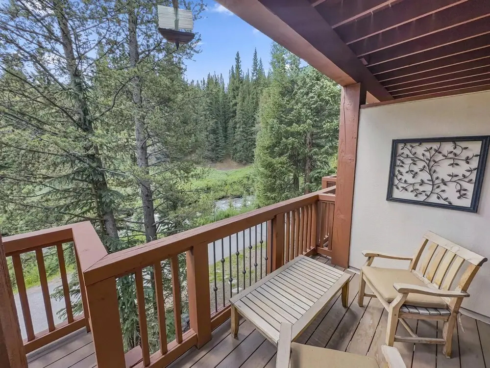 Spacious Town Home, Short Walk to Lifts, Private Hot Tub - 144C by Redawning