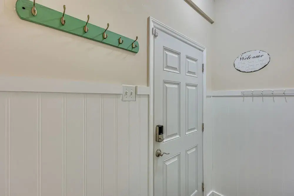 Walk to Surf City Beach: Ocean-view Home w/ Decks!