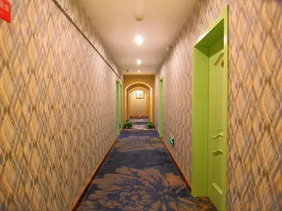 Jiangsheju Shangpin Hotel (Luoyang Longmen Sports Center Branch)