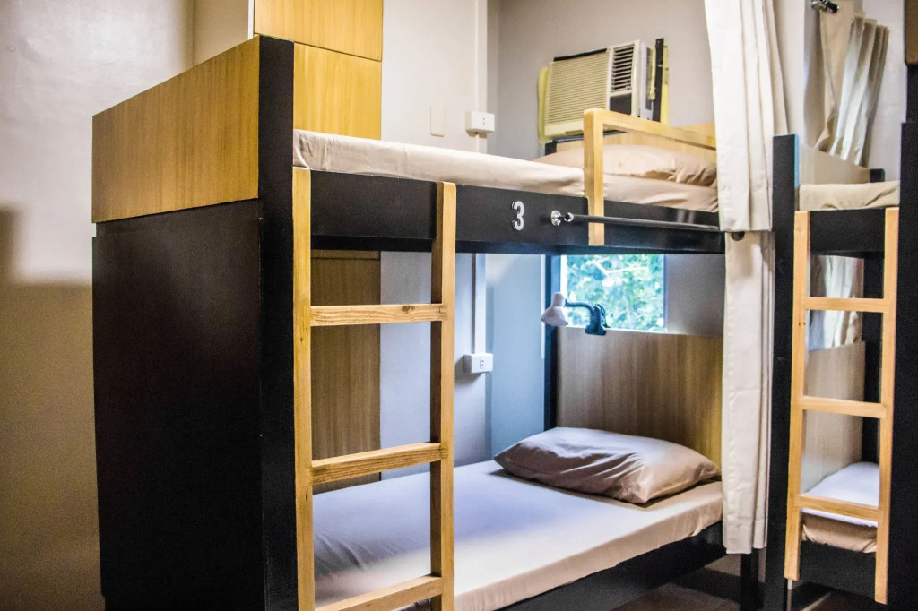 Bunks Hostel