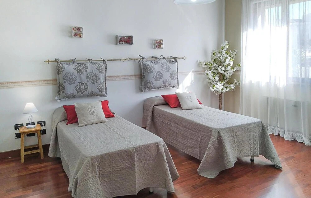 Awesome Apartment in Alghero With 2 Bedrooms