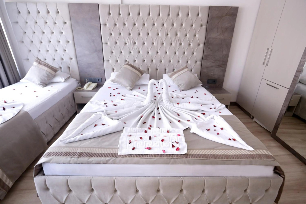 Kivrak Hotel