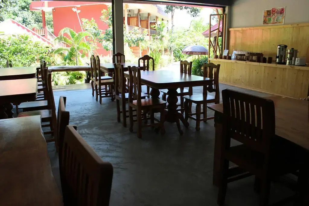 Ban Chom Samed Resort