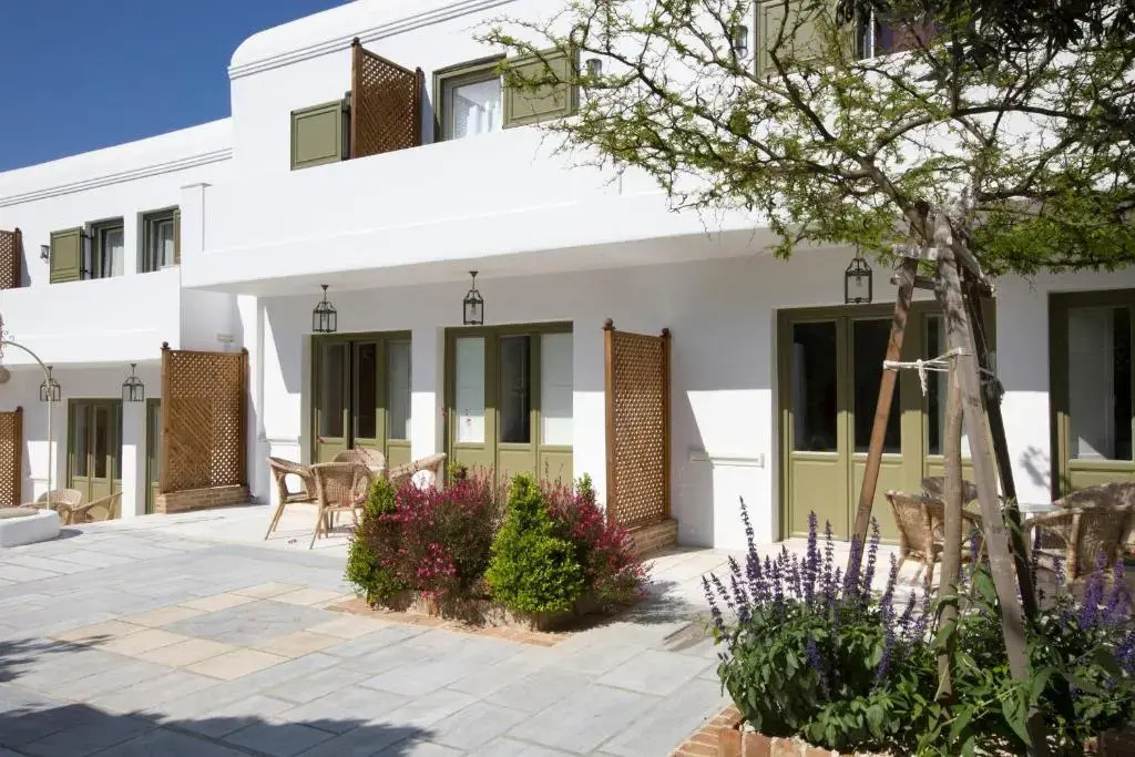 Kouneni Apartments