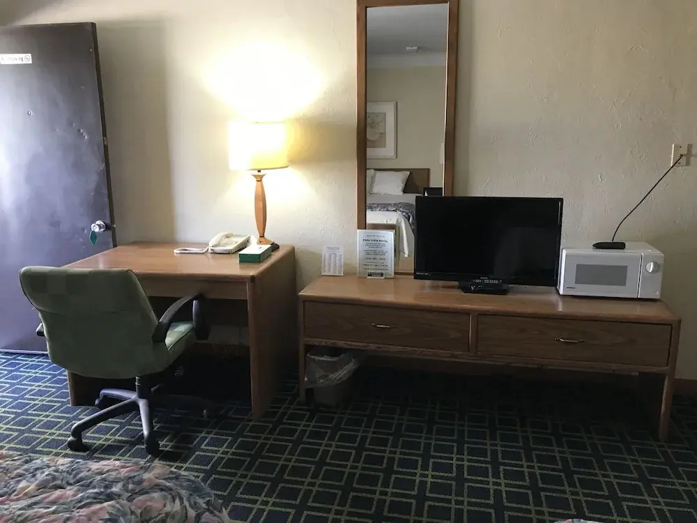 Parkview Motel