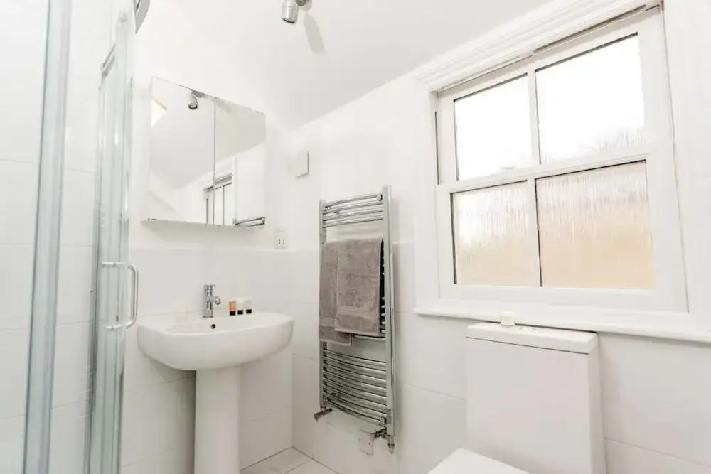 Modern Four Bedroom Family Home