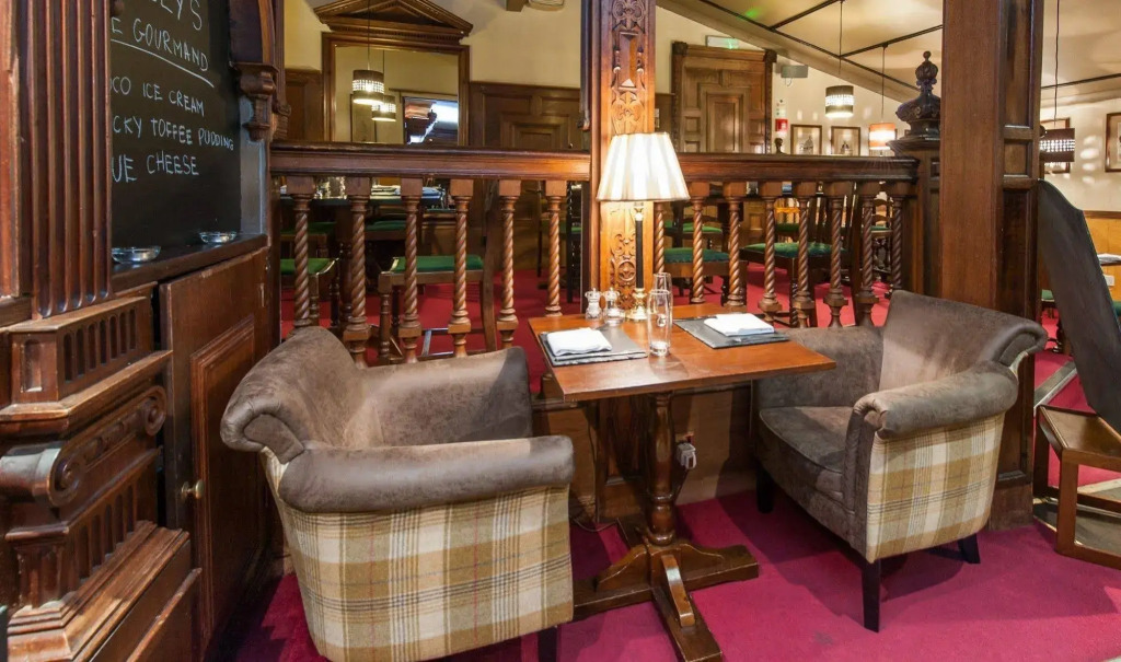 The Glen Mhor Apartments