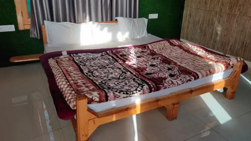Elwood Resort Pangot