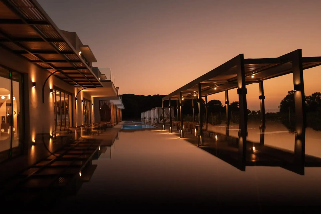 Salt Boutique Hotel