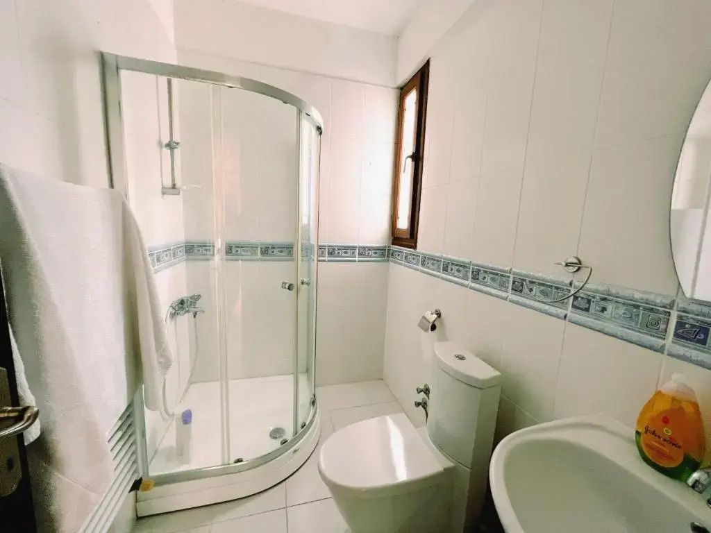 Separate Villa With Pool and Garden in Lefkosa