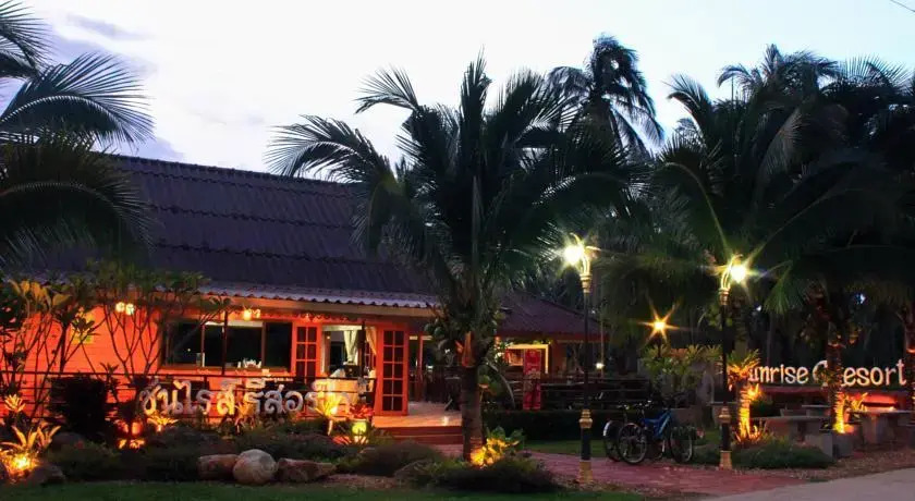 Sunrise Resort
