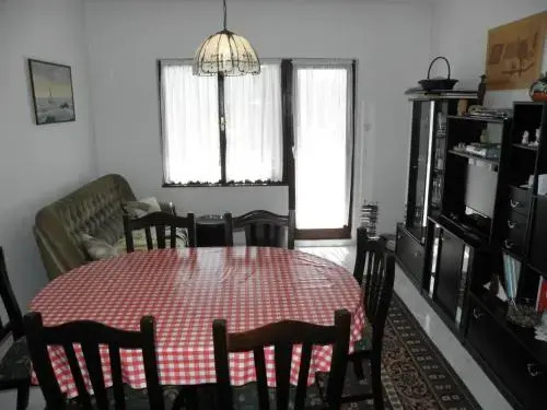 Apartments Kuce