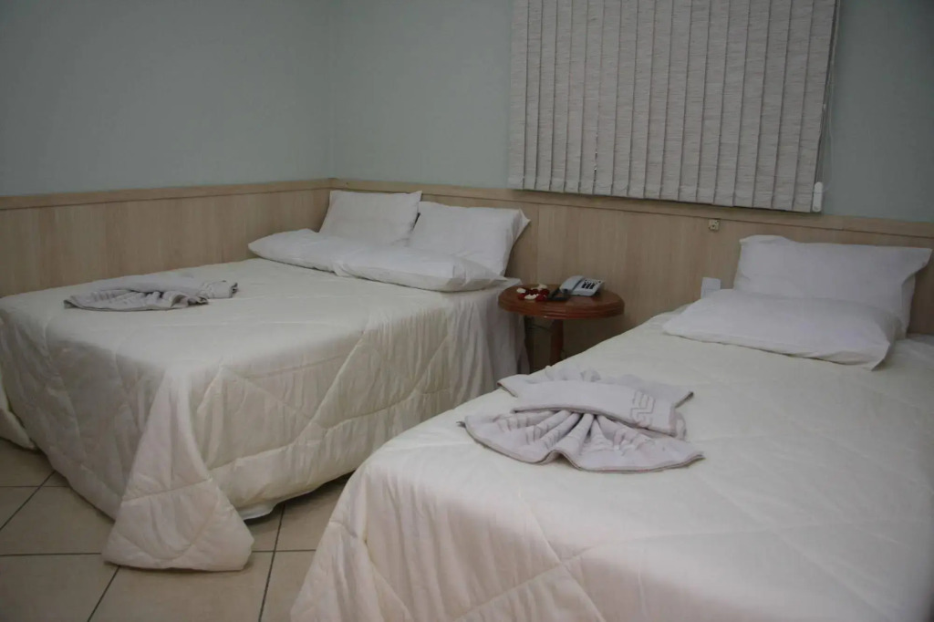Santa Felicidade Hotel