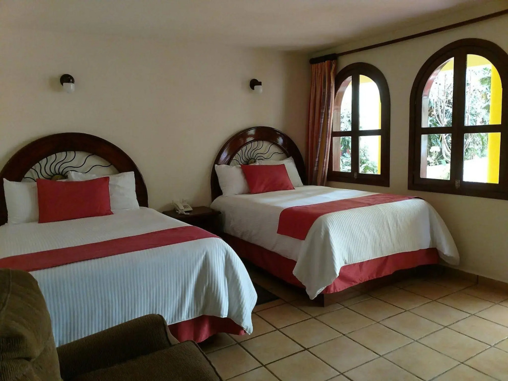 Hotel Jardines Del Carmen
