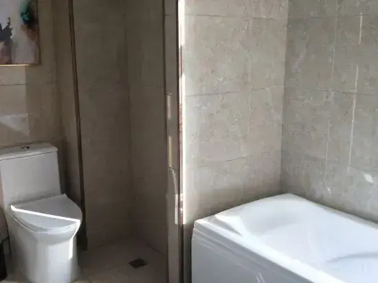 Iv International Hotel