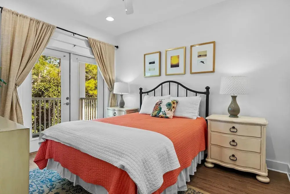 Seas The Day 4 Bedroom Home by RedAwning