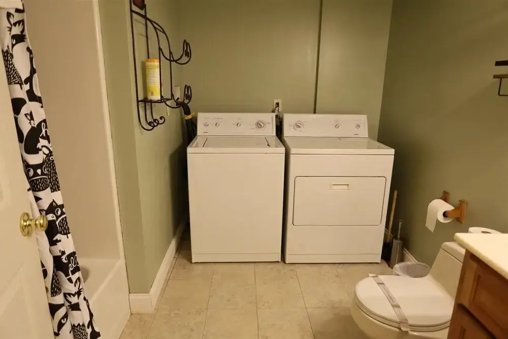Pet Friendly Private Home, Located in Forest Ridge, Lincoln, NH - Fr8cl