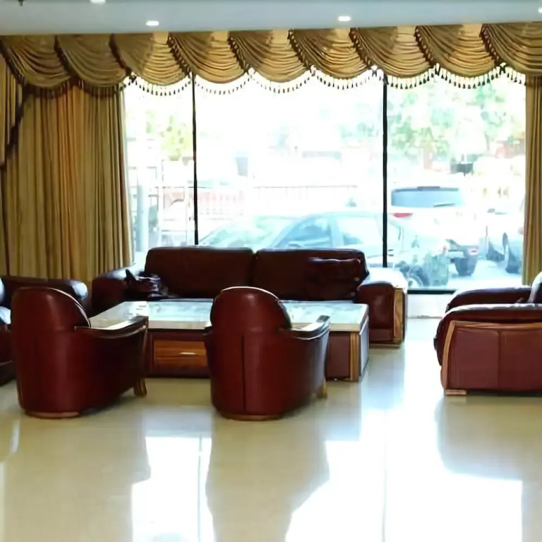 Hanting Hotel Urumqi Kashen Xi Road