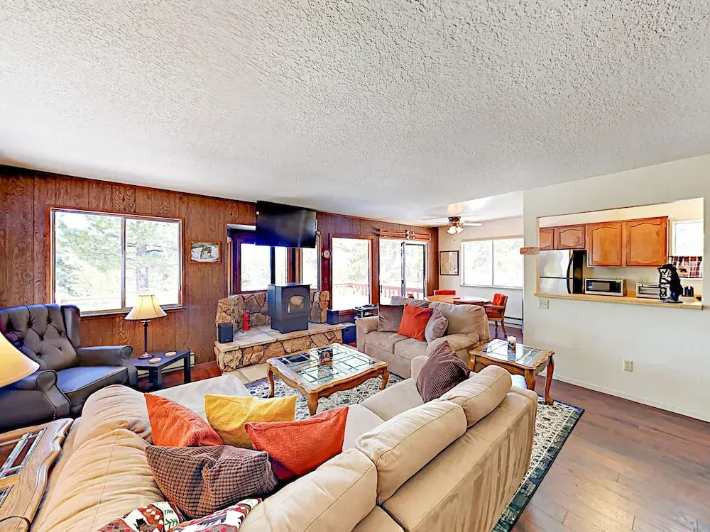 415 Bayview Dr Home 2 Bedrooms 2 Bathrooms Home