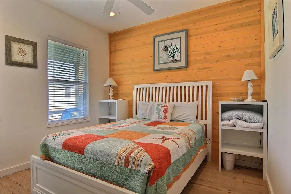 Wet-N-Wild 4Br Home