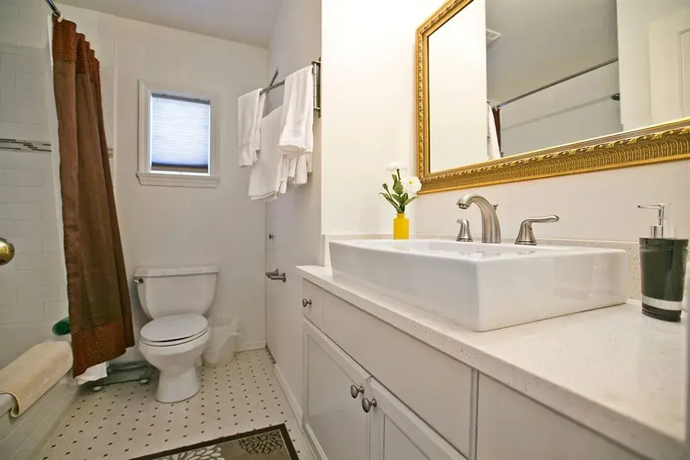Alma Beach Suites