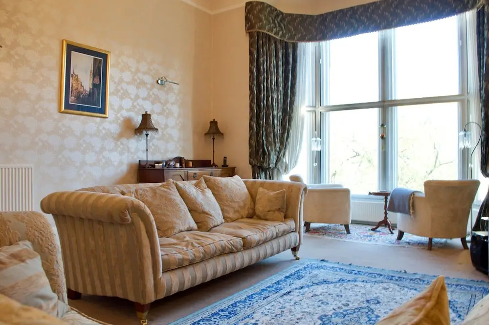 Home In Historic Edinburgh