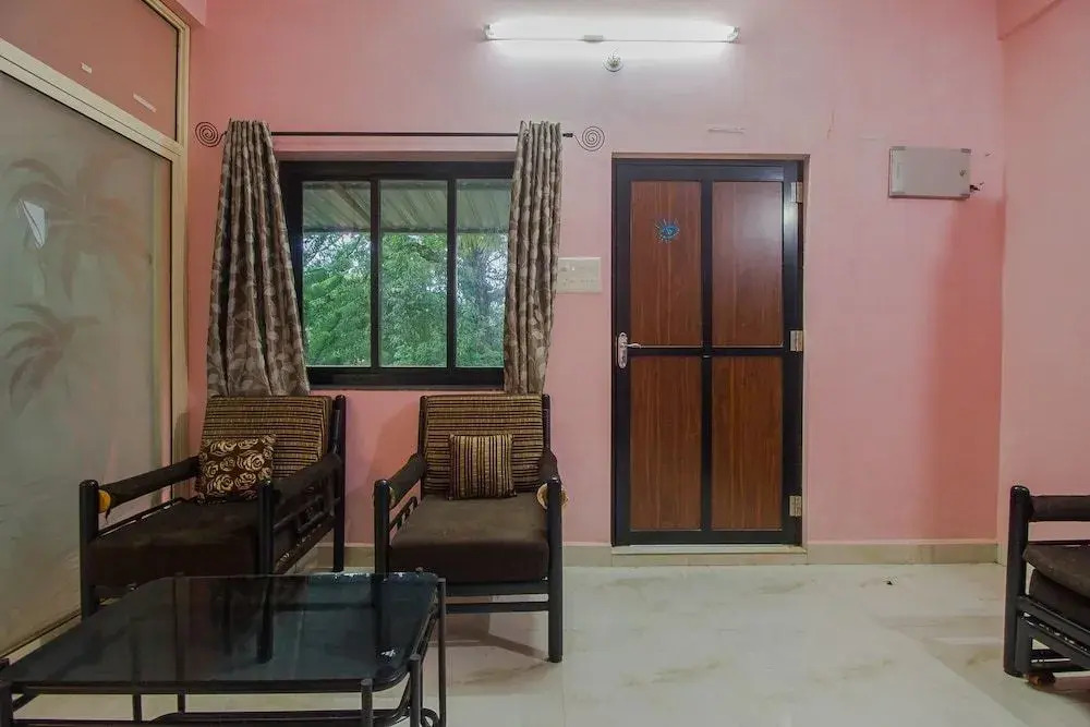 OYO 16770 Home Graceful 1bhk Morjim