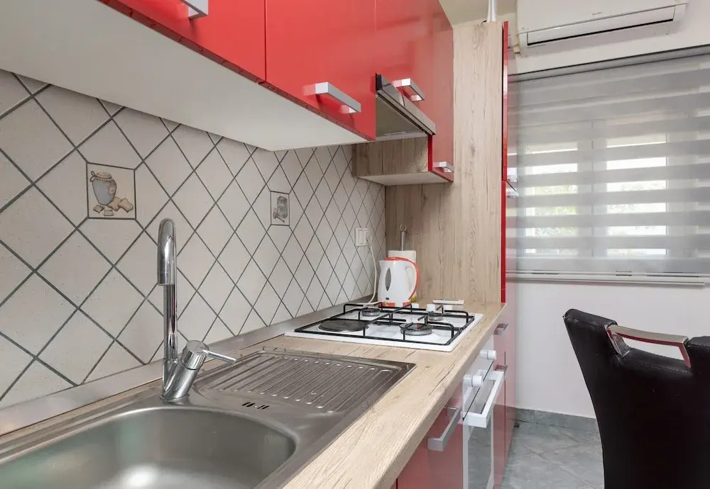 Seaview Apt Near Paklenica 4 Close To Sea