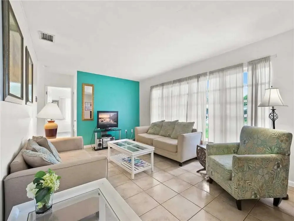 Aurora Seabreeze - Three Bedroom Home