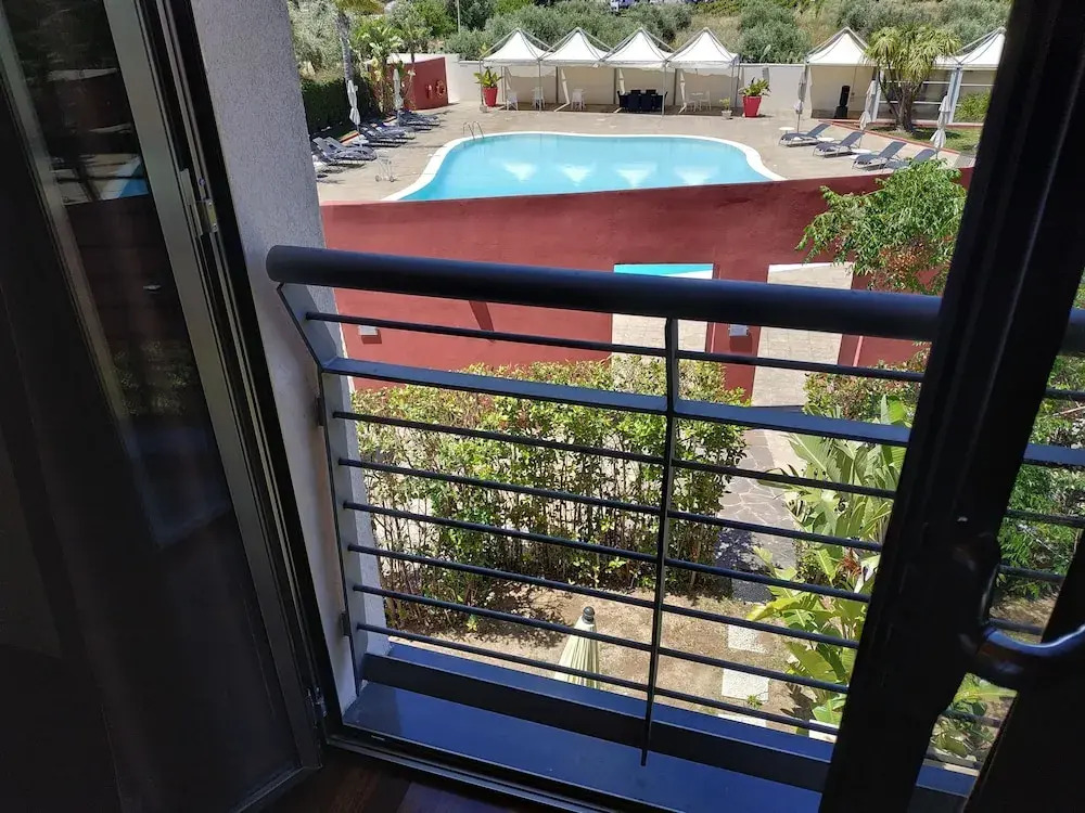 Best Western Riviera By Happyculture