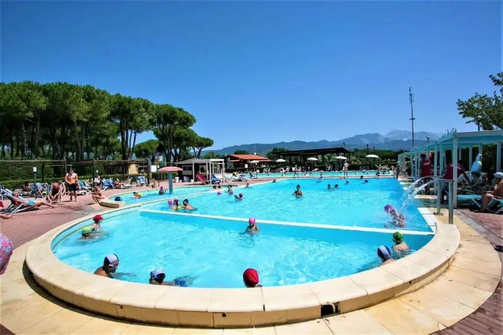 Mobilheim für 4 Personen ca 32 m in Ameglia, Italienische Riviera Italienische Westküste
