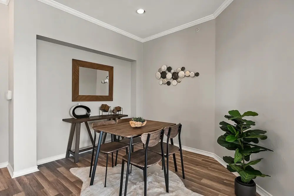 Uptown Dallas Apartments
