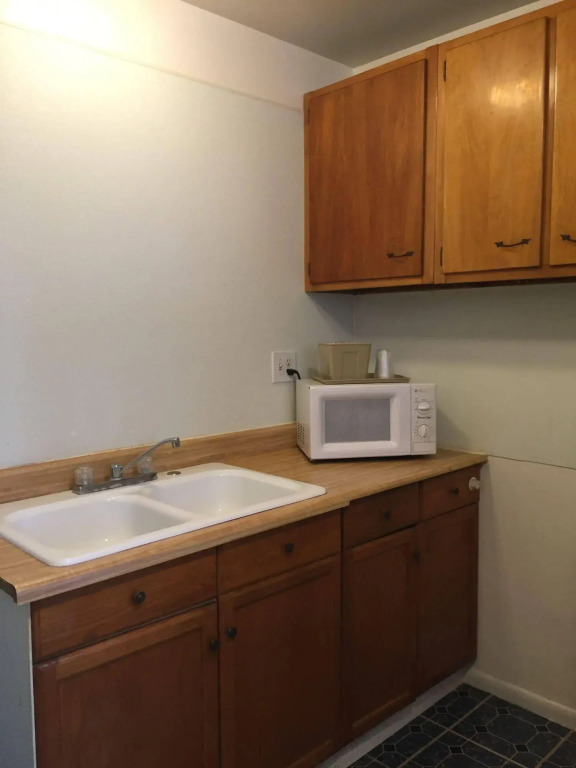 LAX Suites