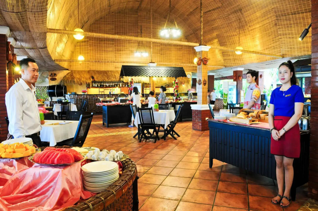 Four Oceans Beach Resort - Bon Bien Mui Ne