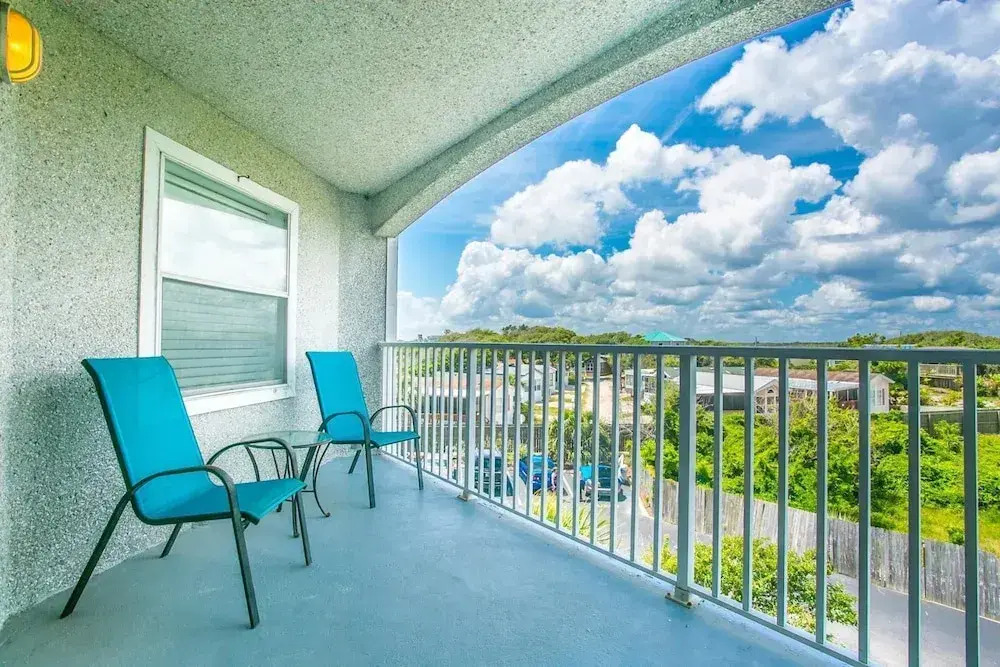 Ocean Gate - I301, Garden View, 2BR/2BTH, 3 Pools, Wifi Apartment 2