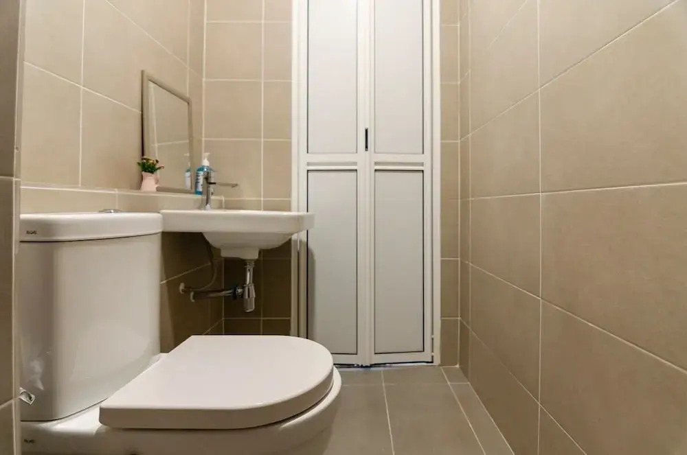 3BR D'pristine Suite Near Legoland, Stunning Views